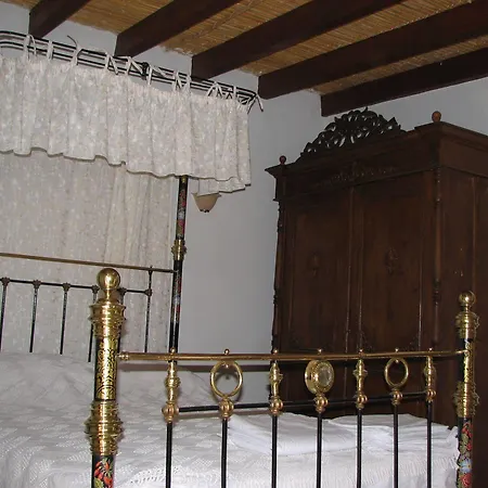 Heights Hotel *