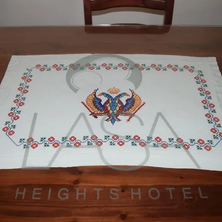 Hotel Heights