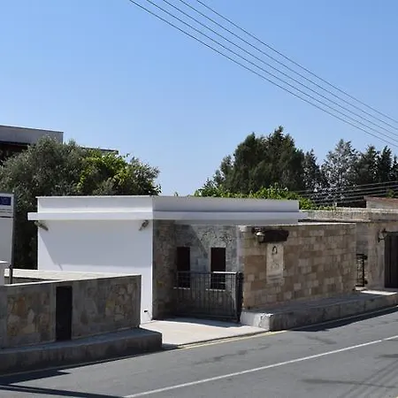 Hotel Heights Lasa