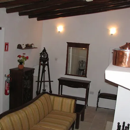 Heights Hotel *